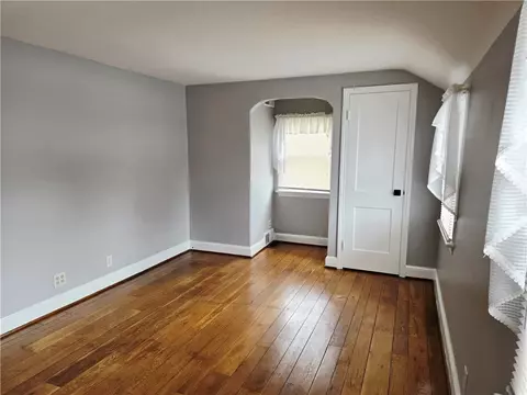 Bedroom - 146 Burwell Rd, Irondequoit, NY 14617 photo 9 of 10