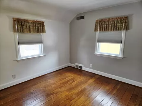 Bedroom - 146 Burwell Rd, Irondequoit, NY 14617 photo 6 of 10