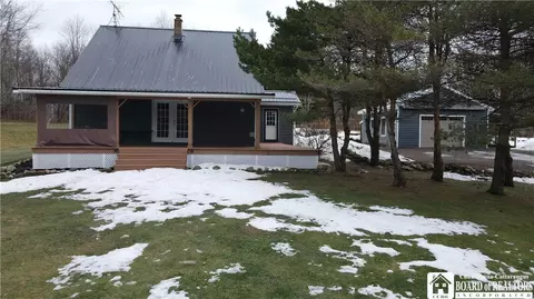 2628 Meadows Rd, Arkwright, NY 14718