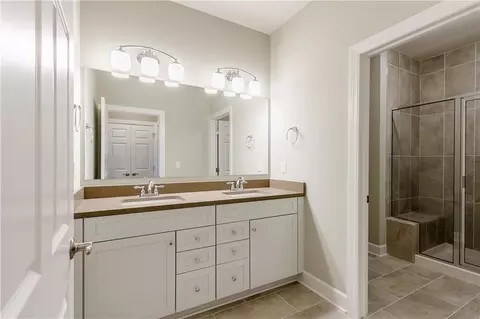 Bath - 1402 Creeks Edge Dr, Webster, NY 14580 photo 1 of 2