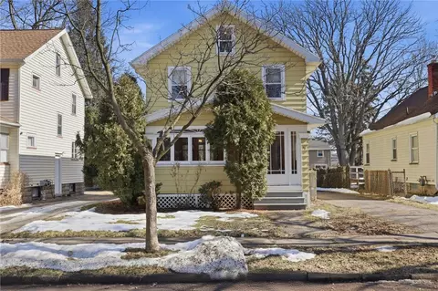 34 Van Bergh Ave, Rochester, NY 14610