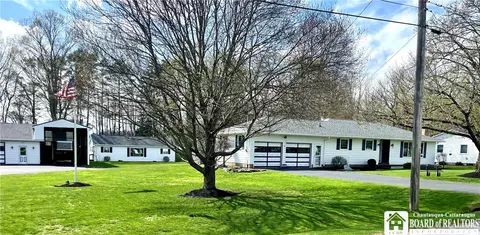 Exterior - 1703 Haskell Pkwy, Olean, NY 14760 photo 2 of 12