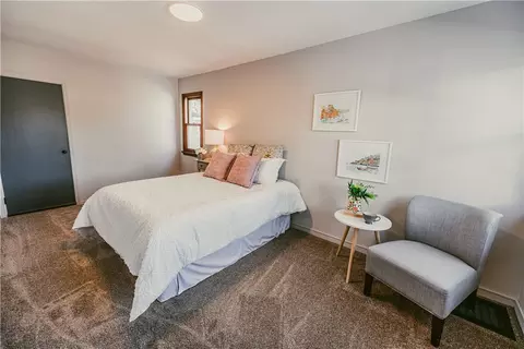 Bedroom - 44 Maplehurst Rd, Irondequoit, NY 14617 photo 3 of 3