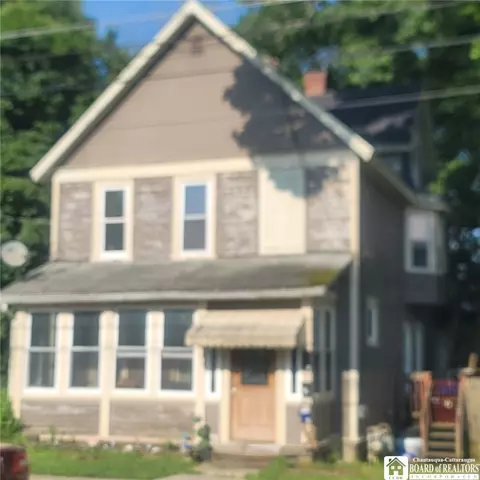 205 Barrett Ave, Jamestown, NY 14701