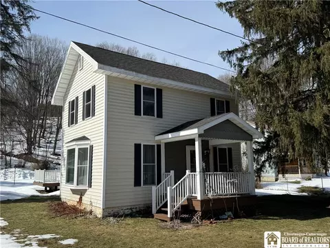 11381 Route 98, Freedom, NY 14065