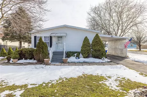 6397 Lambert St #B085, Victor, NY 14564