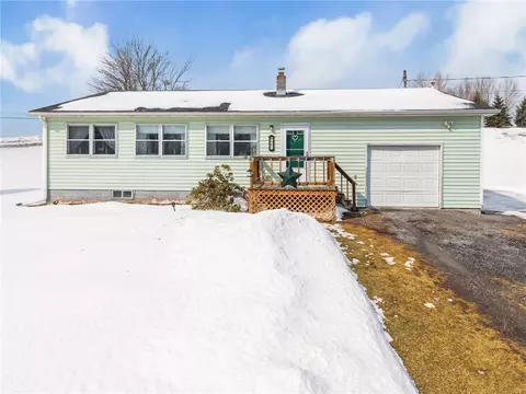 561 Grovenors Corners Rd, Cobleskill, NY 12043