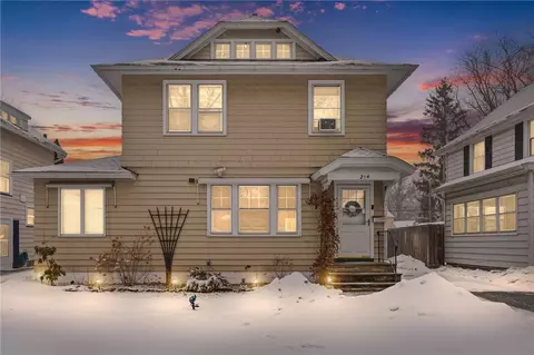 214 Harding Rd, Rochester, NY 14612