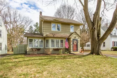 112 Astor Dr, Brighton, NY 14610