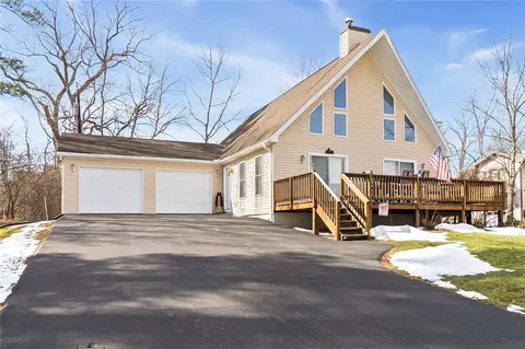 4254 Lake Ave, Jerusalem, NY 14478