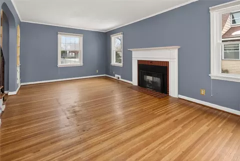 Living - 205 Thorncliffe Dr, Irondequoit, NY 14617 photo 4 of 7