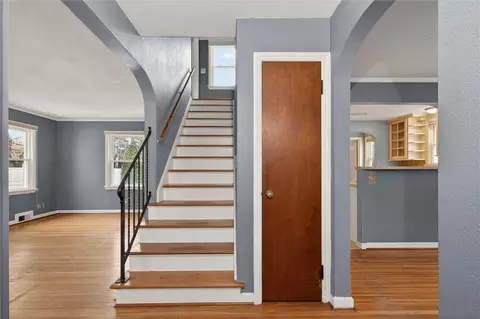 Entry Way - 205 Thorncliffe Dr, Irondequoit, NY 14617 photo 1 of 1
