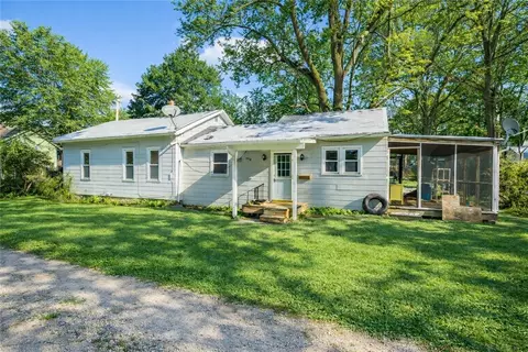 4 Sanford Pl, Rochester, NY 14620