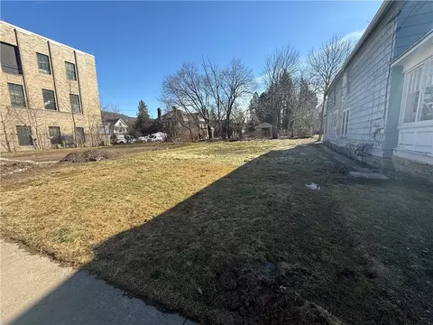 20 E Corydon St, Bradford City, PA 16701