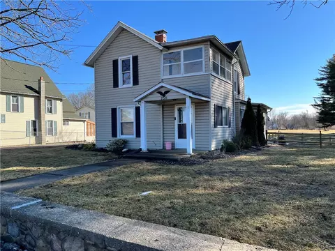 256 E Franklin St, Horseheads, NY 14845