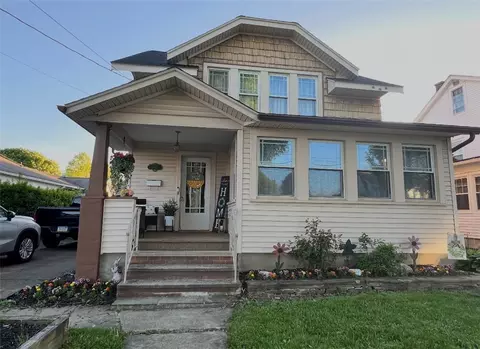 680 Perine St, Elmira, NY 14904