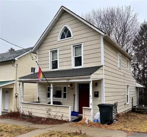 139 W 4th St, Corning, NY 14830