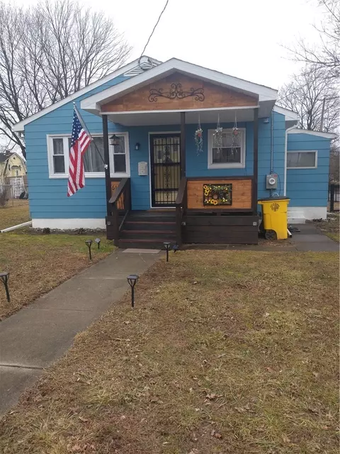 615 Chester St, Elmira, NY 14904