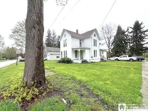 32 Fay St, Brocton, NY 14716