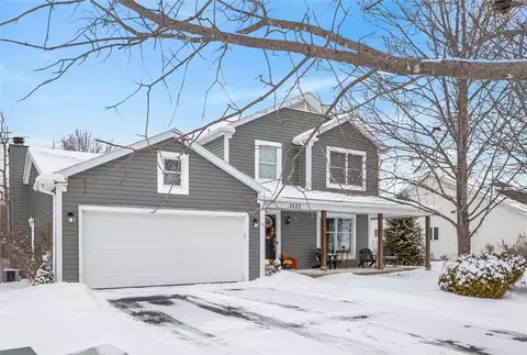 1122 Colonie Dr, Farmington, NY 14425
