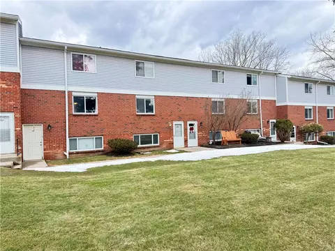 275 Owens Rd #136, Sweden, NY 14420