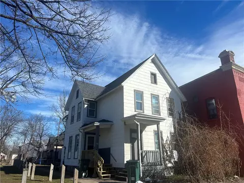 114 Bartlett St, Rochester, NY 14608