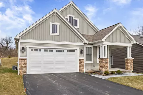 57 Thompson Ln, Canandaigua, NY 14424