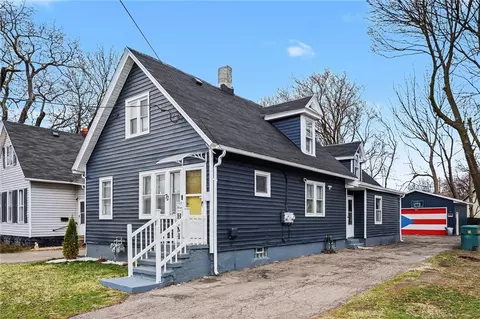72 Bernard St, Rochester, NY 14621