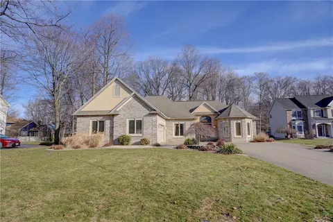 344 Cherry Creek Ln, Greece, NY 14626