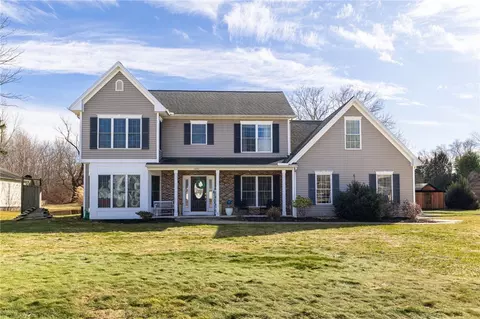1041 Klem Rd, Webster, NY 14580