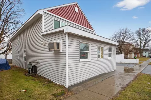Exterior - 15 Pine St, Bath, NY 14810 photo 2 of 7