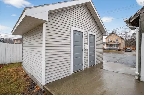 Exterior - 15 Pine St, Bath, NY 14810 photo 4 of 7