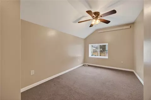 Bedroom - 15 Pine St, Bath, NY 14810 photo 3 of 5