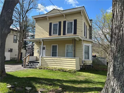 64 River St, Oneonta, NY 13820