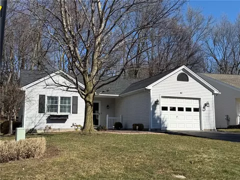 41 Freedom Pond Ln, Chili, NY 14514
