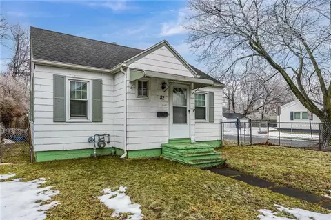 82 Midland Ave, Rochester, NY 14621
