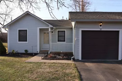 10 Brimley Mnr, Greece, NY 14612