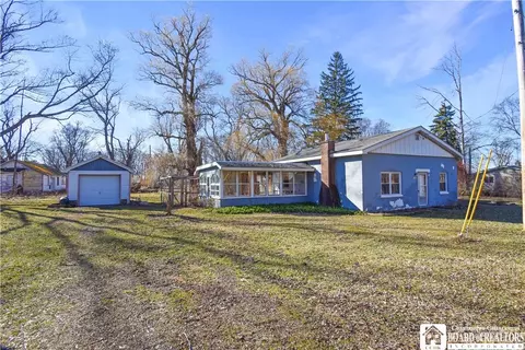 7169 11th Ave, Westfield, NY 14787