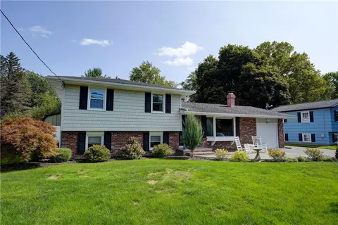 336 Beckwith Rd, West Henrietta, NY 14586