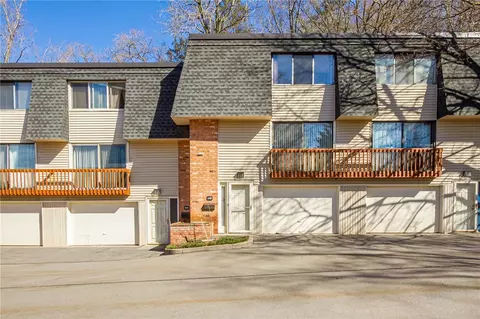 148 Penn Ln, Rochester, NY 14625