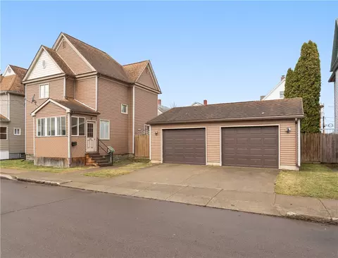 25 Armory Pl, Hornell, NY 14843