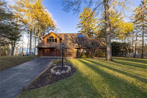 1292 Arrowhead Beach Rd, Torrey, NY 14441