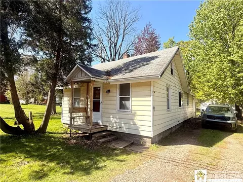 9557 Route 60, Pomfret, NY 14063