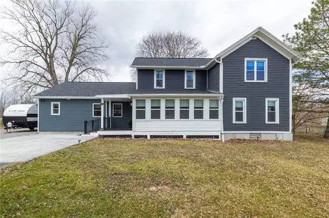 25 River St, Avon, NY 14414
