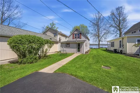 249 E Terrace Ave, Busti, NY 14750