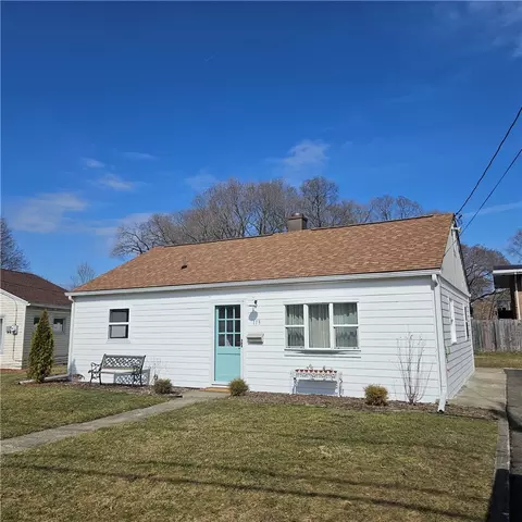 113 Catalpa Dr, Horseheads, NY 14845