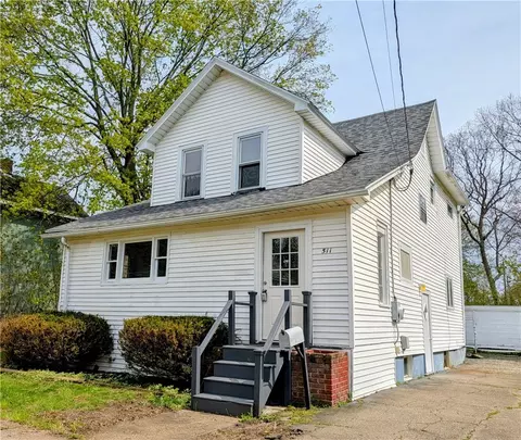 511 Logan St, Elmira, NY 14901