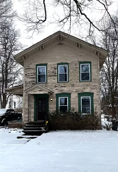 1 Maple St, Smyrna, NY 13464