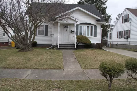 531 Baylor Rd, Elmira, NY 14904