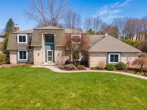 50 County Clare Cres, Perinton, NY 14450